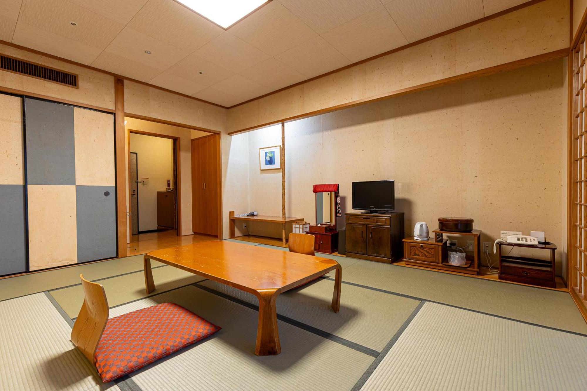 New Sunpia Tsuruga Hotell Eksteriør bilde