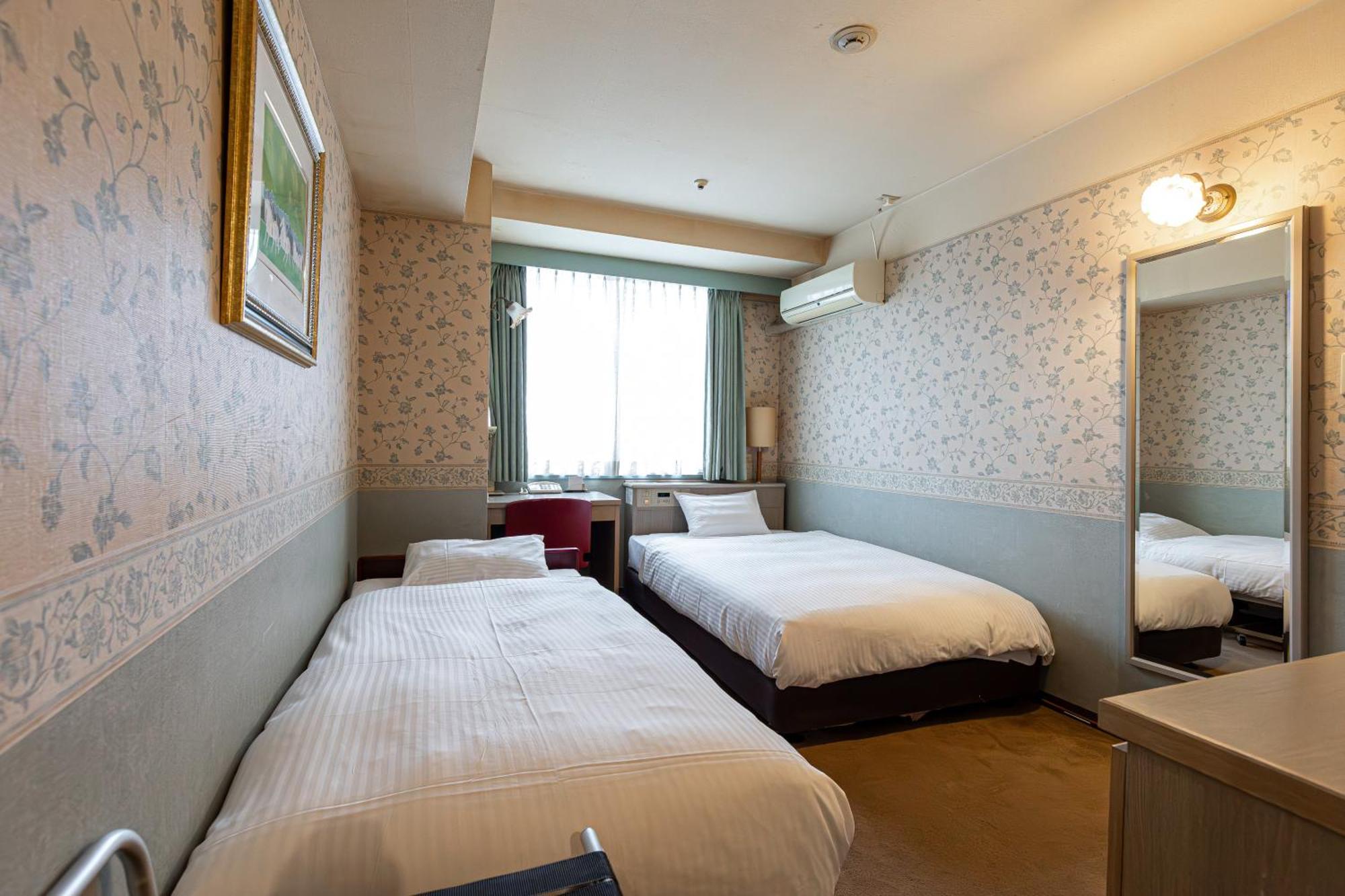 New Sunpia Tsuruga Hotell Eksteriør bilde