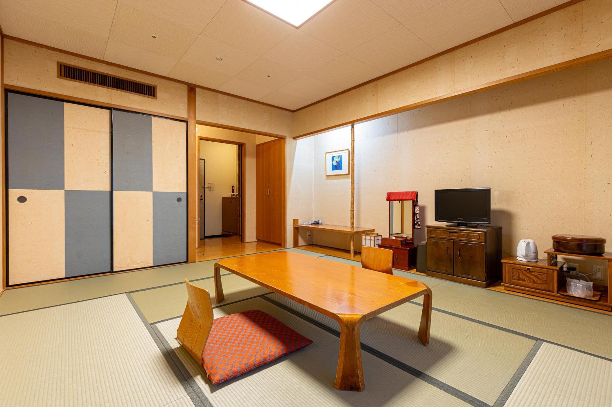 New Sunpia Tsuruga Hotell Eksteriør bilde